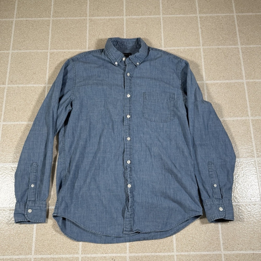 J.Crew Chambray Shirt Medium Light Blue Classic Workwear Cotton Button Down
